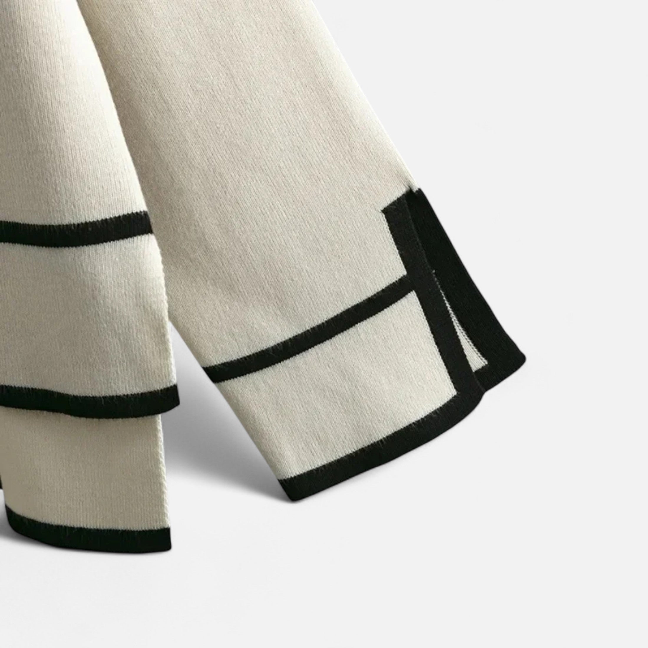 Volarno | Women’s Knitted Two-Piece Set – Effortless Winter Poise