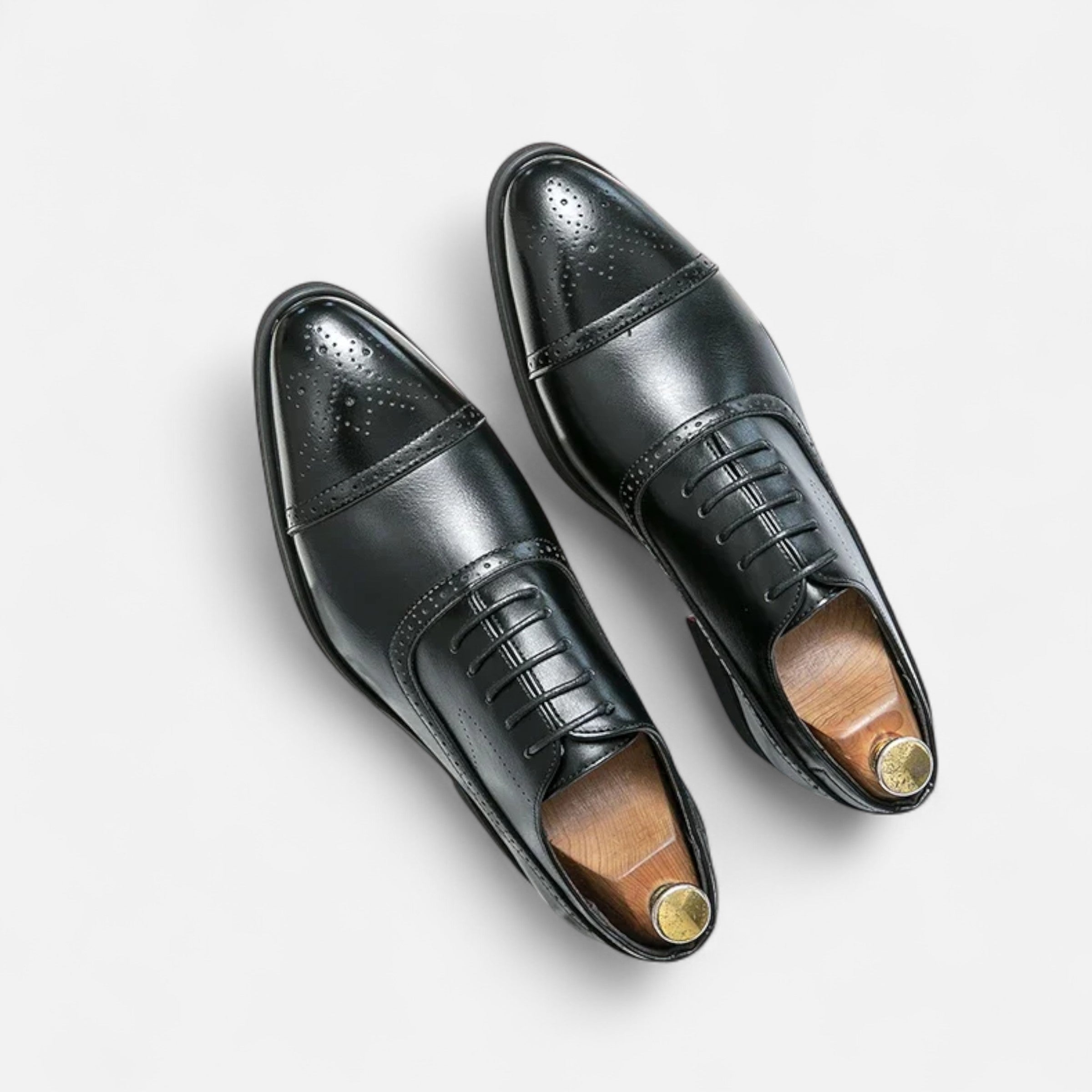 Volarno | Men’s Classic Carved Formal Shoes