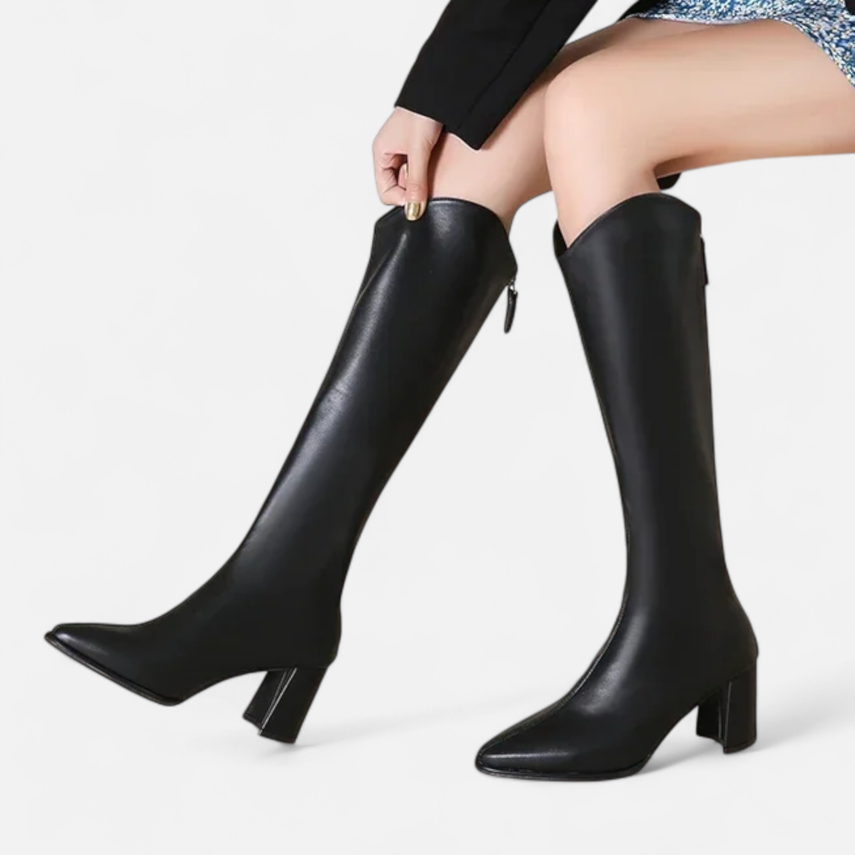 Volarno | Women’s Knee-High Zip Heeled Boots
