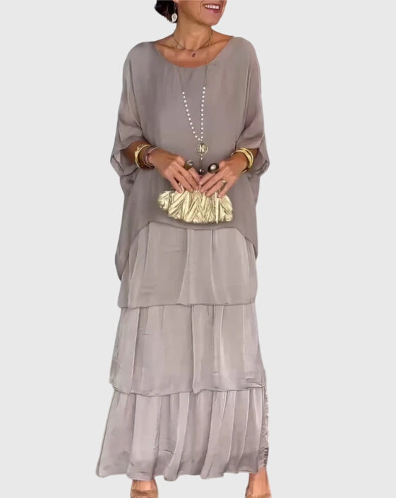 Volarno | Long and Flowing Elegant Dress