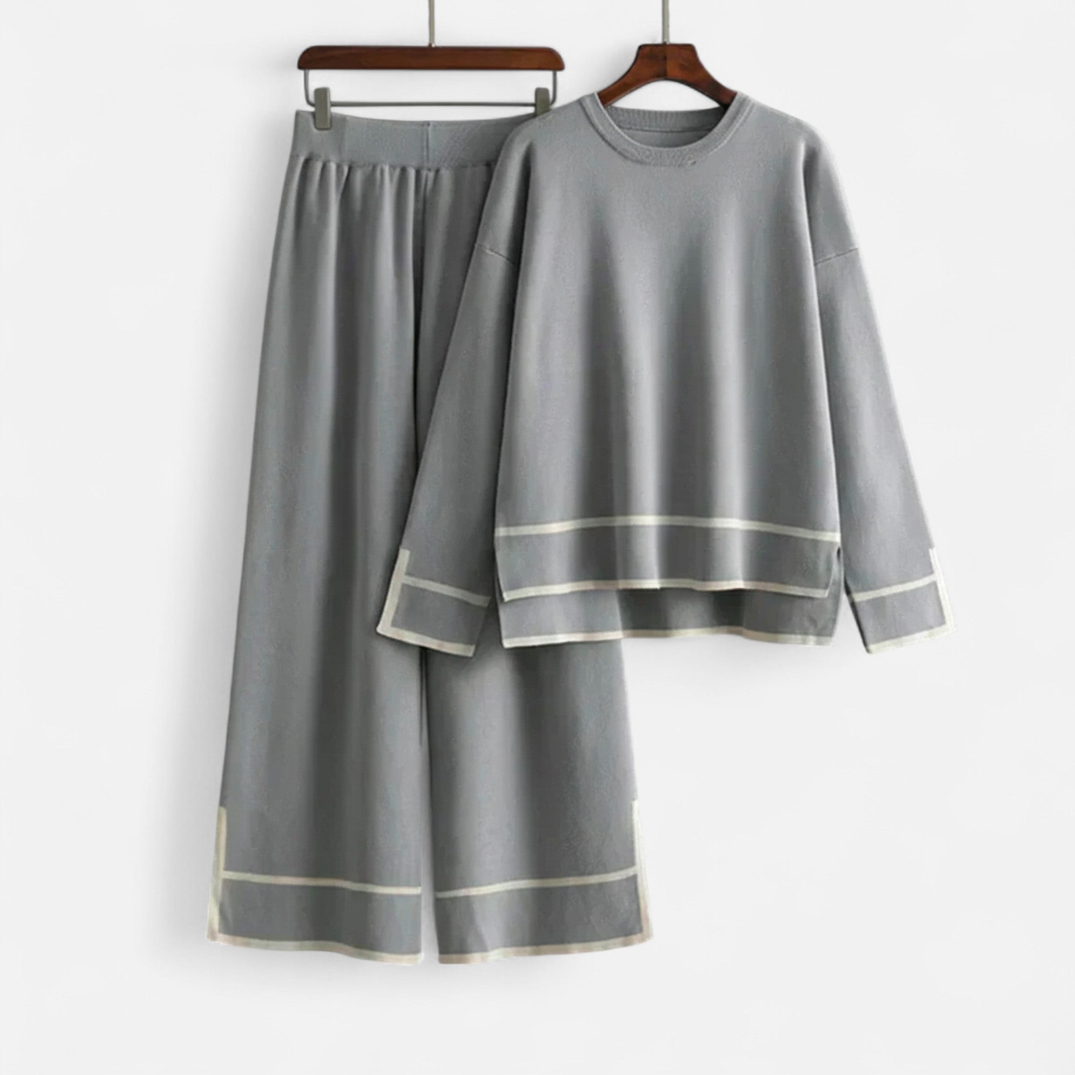 Volarno | Women’s Knitted Two-Piece Set – Effortless Winter Poise