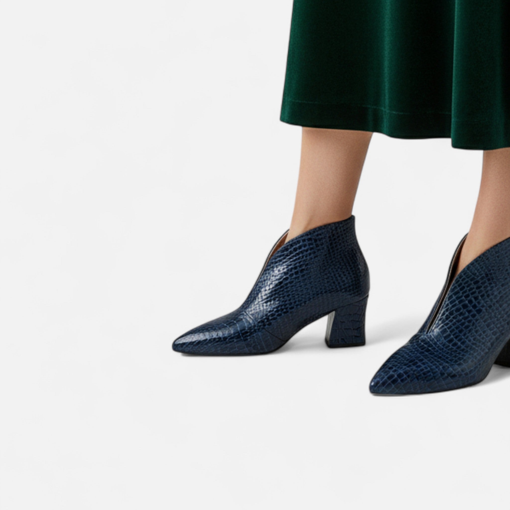 Volarno | Women’s Patent Leather V-Cut Ankle Boots