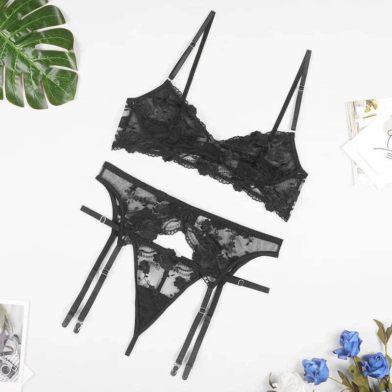 Volarno | 3 Piece French Lingerie Set