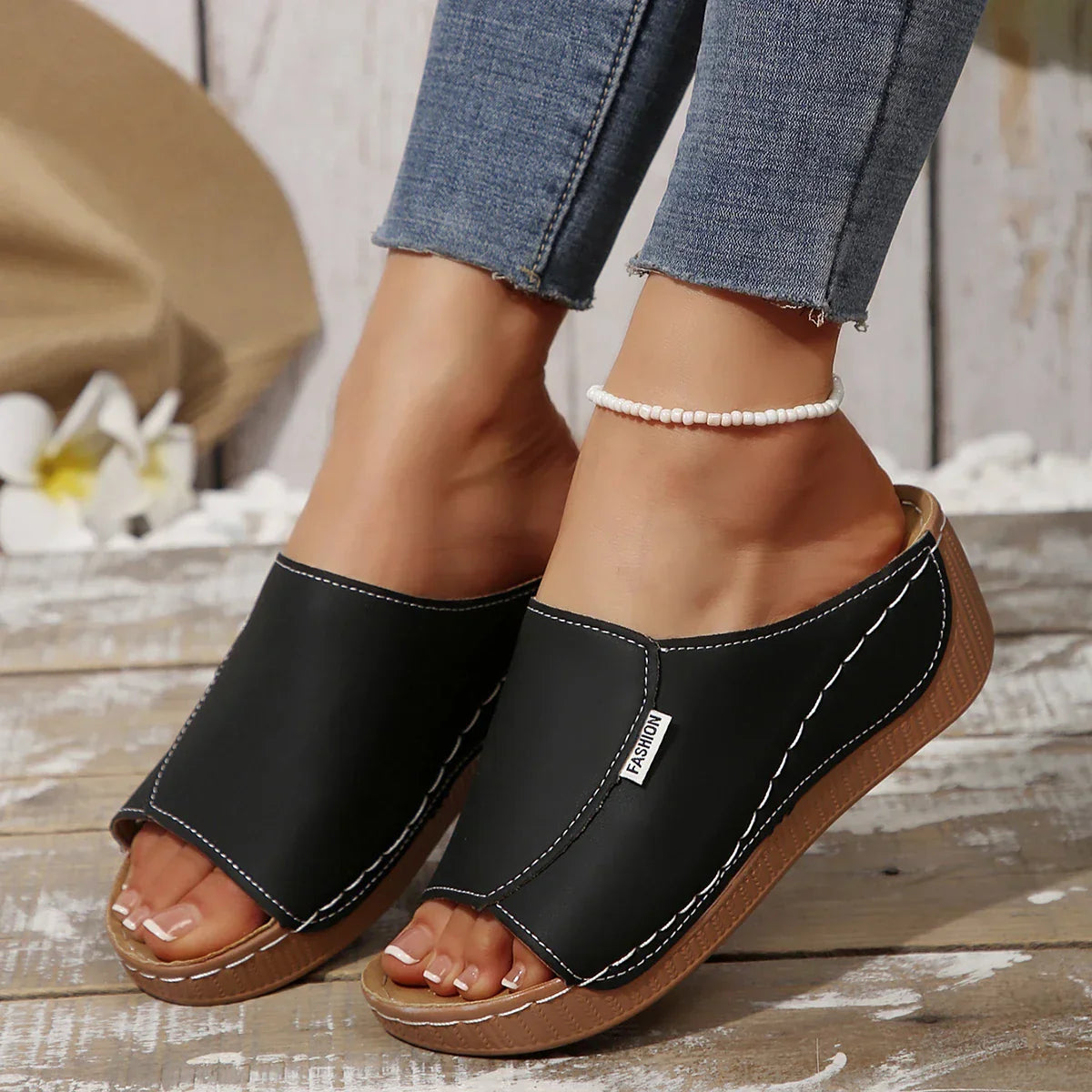 Volarno | Casual Slip-On Sandals with Mid-Heel Platform